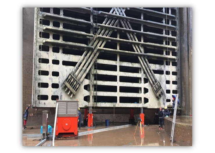 三峽南北二線提升器，提升高度175m ～185m